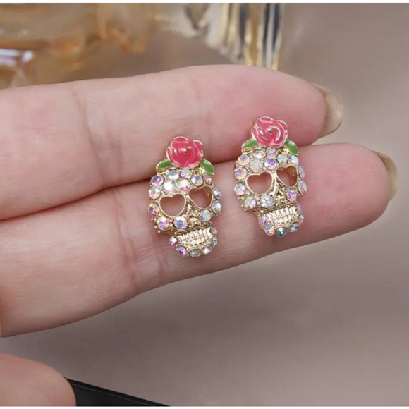 Skull Studded Earrings - Picture 2 of 4